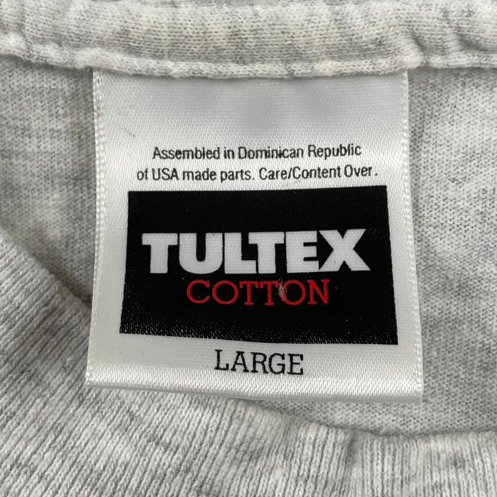 Tultex T-Shirt Men Large Gray Farmall Cub 1993 Case Corp Tractor Vintage Graphic - Picture 3 of 9